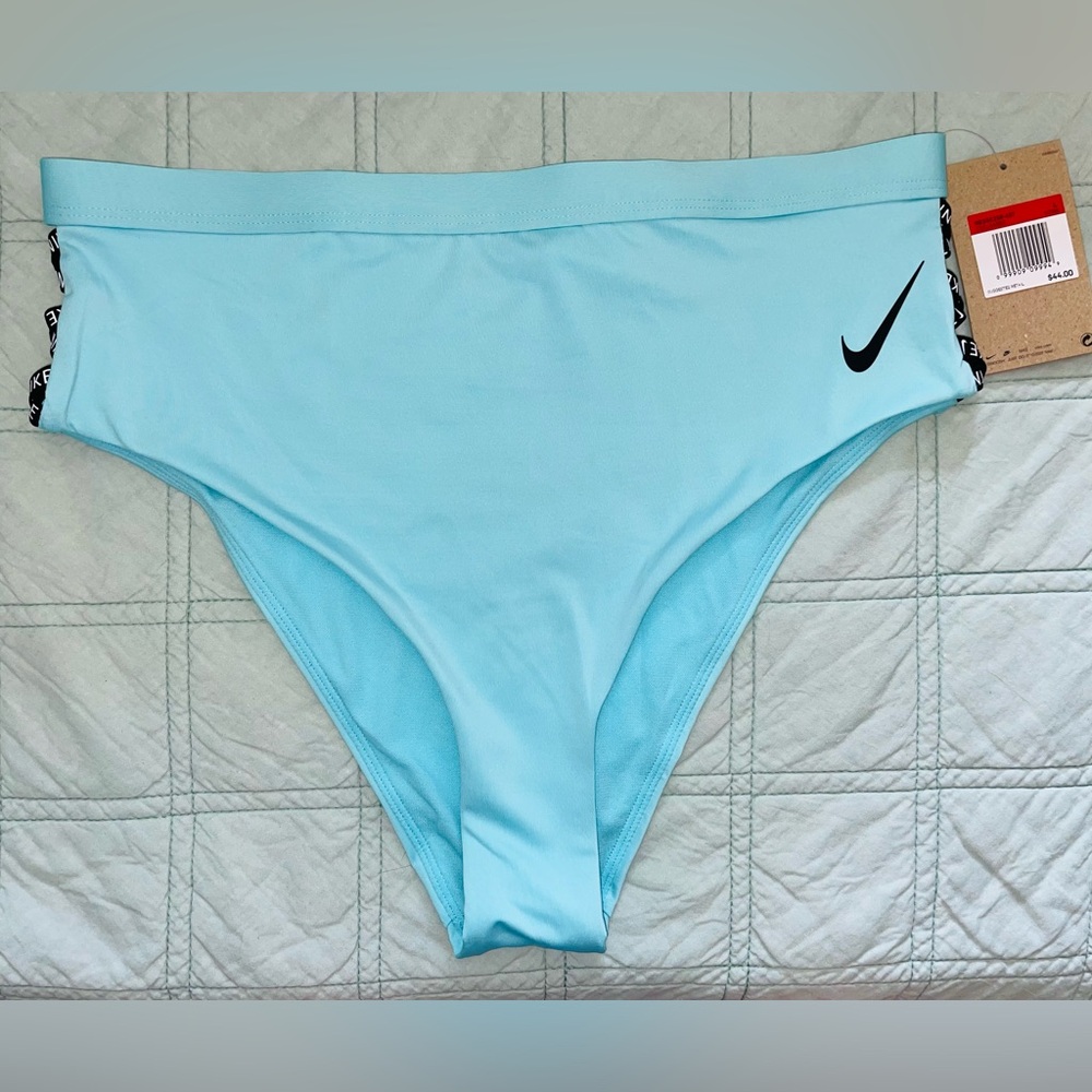 Nike bikini bottom (L)